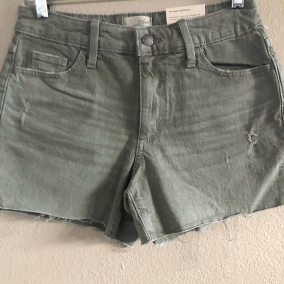 Universal Thread High Rise Vintage Midi Distress Stretch Raw Hem Shorts Sz 2/26 - Picture 3 of 12
